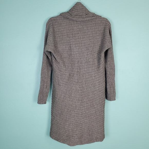 Peruvian Perfection Baby Alpaca Ribbed Long Sleeve Sweater Circular Cape OS - Picture 2 of 3